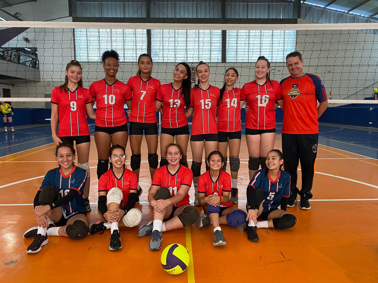 Santa Catarina estreia bem no Vôlei feminino dos Jogos Escolares da  Juventude com representantes da EEB Sara Castelhano Kleinkauf de Guaraciaba  - ACN - Agência Catarinense de Notícias