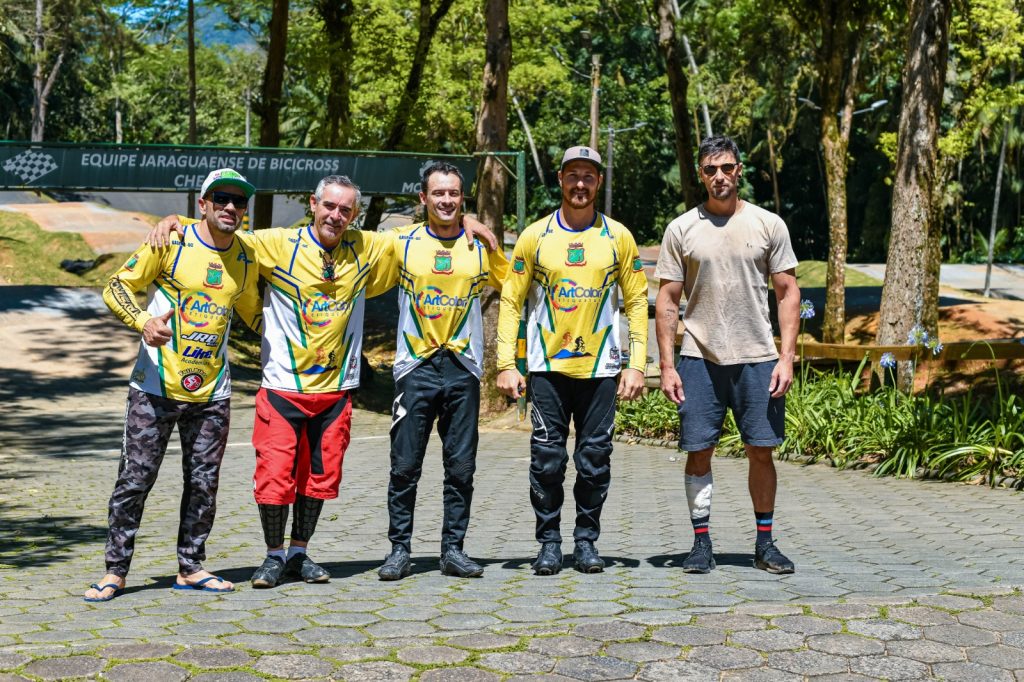 Gaspar no pódio dos Joguinhos Abertos no Skate – Município de Gaspar