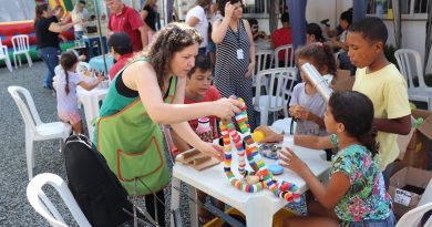 Comunidade em Ação leva diversão e informação para os moradores no bairro Coloninha